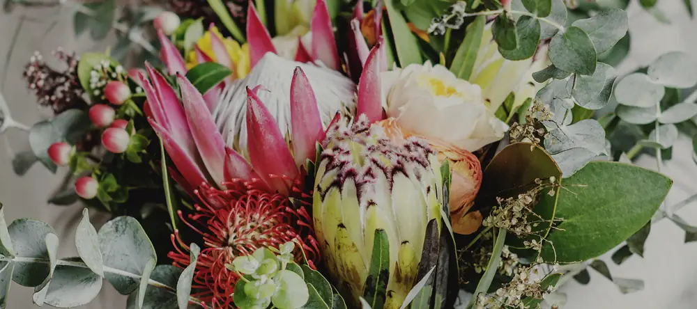 Dried Flowers and Everlasting Arrangements