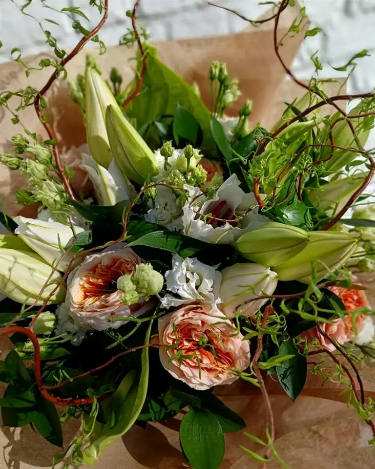 White and Green, Hand tied bouquet